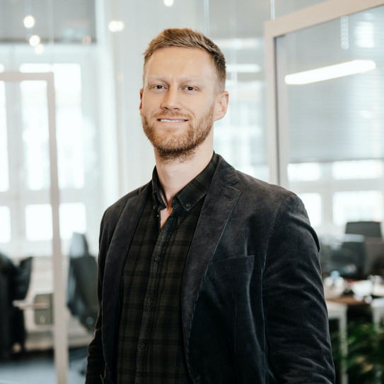 Porträtbild von Nils Freiberg